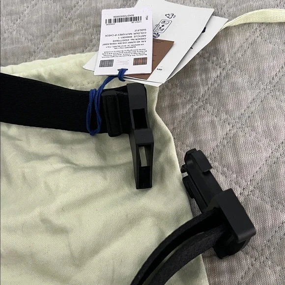 Burberry Black and Red Plaid Belt Bag - Picture 4 of 12